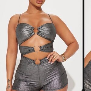 NEVER WORN still in package